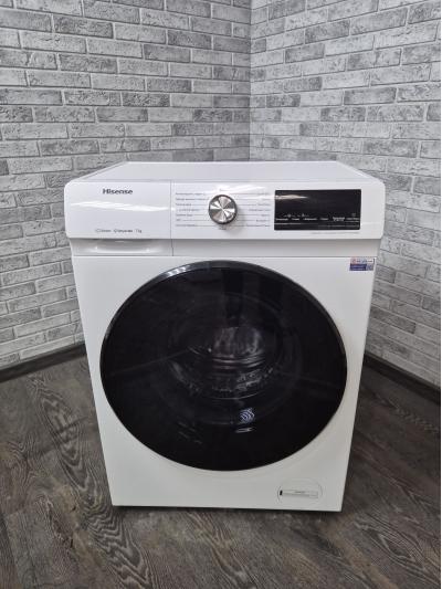 Стиральная машина Hisense WFQY7012VM